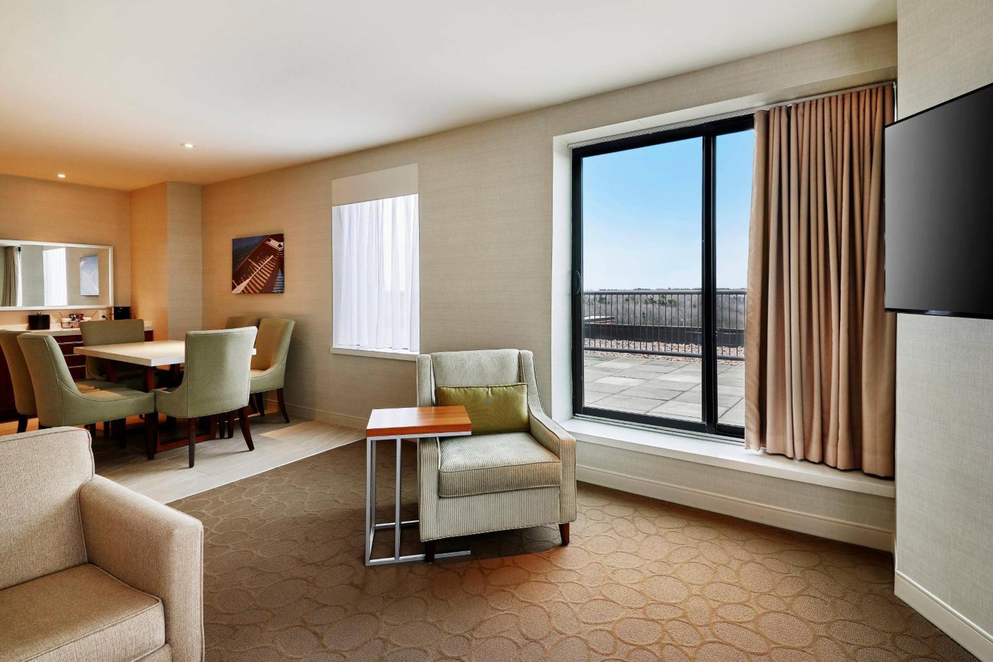 Delta Hotels By Marriott Dartmouth Exterior foto